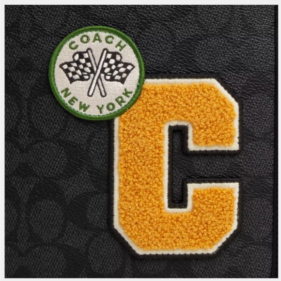 New with Tag Coach Sullivan Pack In Signature Canvas With Patches Mens Backpack - Picture 8 of 12